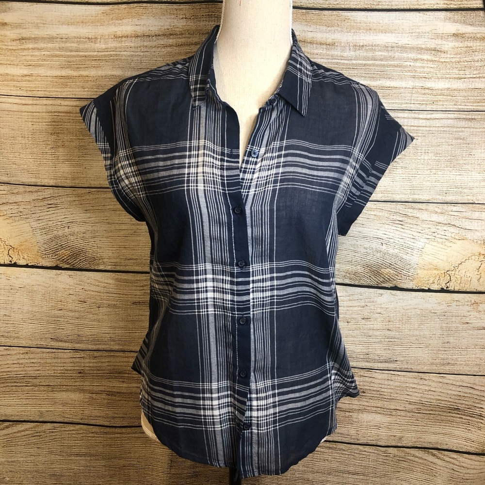 NWT Lucky Brand Button Down Sleeveless Top